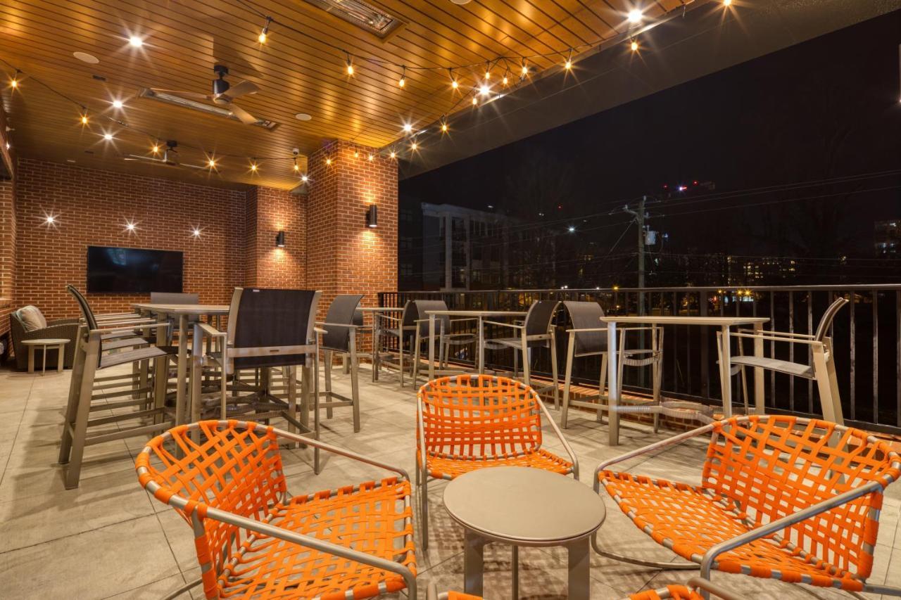 Holiday Inn Express & Suites - Charlotte - South End By Ihg Exteriér fotografie
