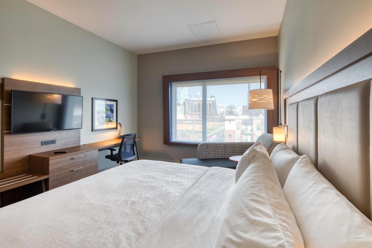 Holiday Inn Express & Suites - Charlotte - South End By Ihg Exteriér fotografie