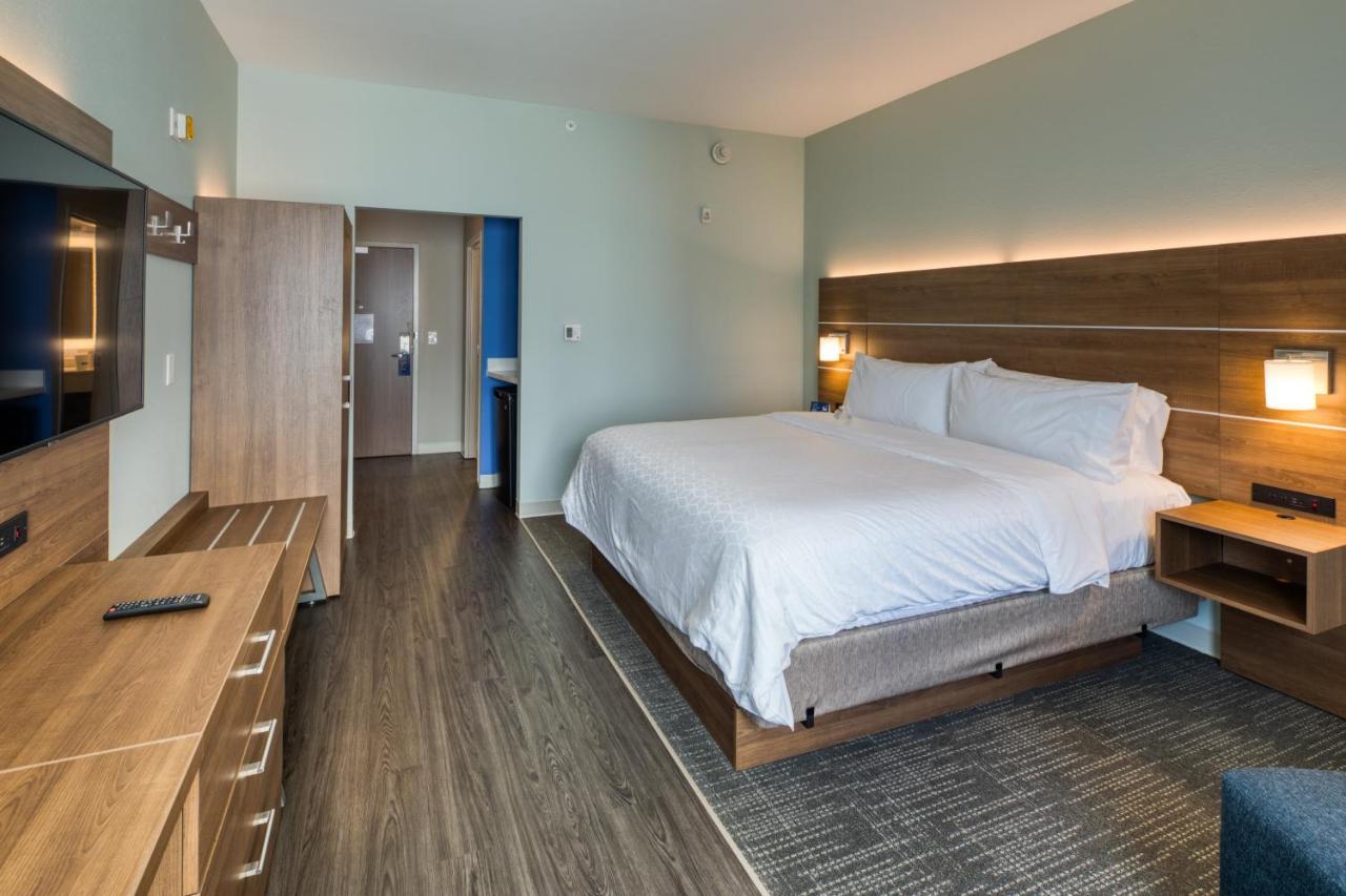 Holiday Inn Express & Suites - Charlotte - South End By Ihg Exteriér fotografie