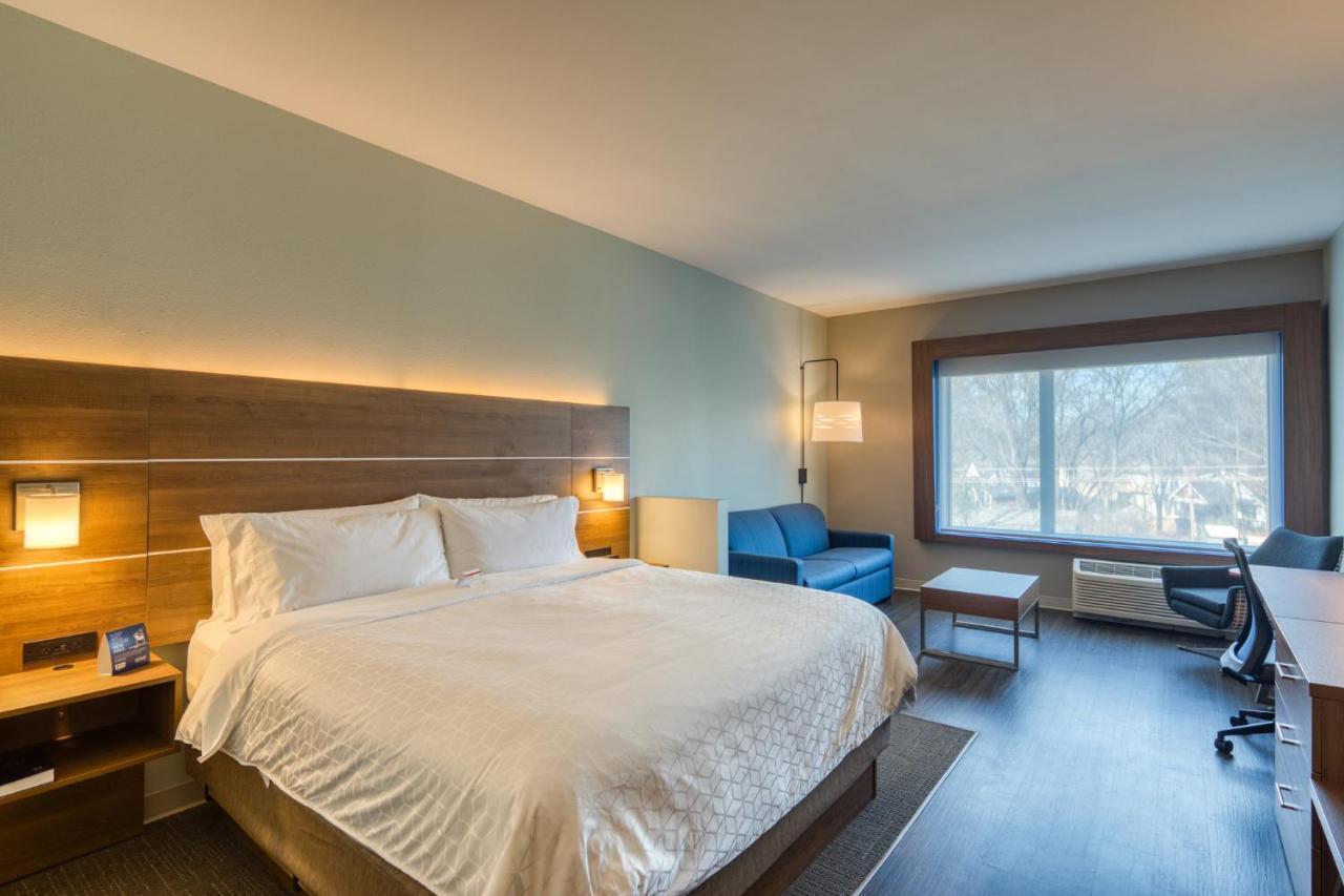 Holiday Inn Express & Suites - Charlotte - South End By Ihg Exteriér fotografie