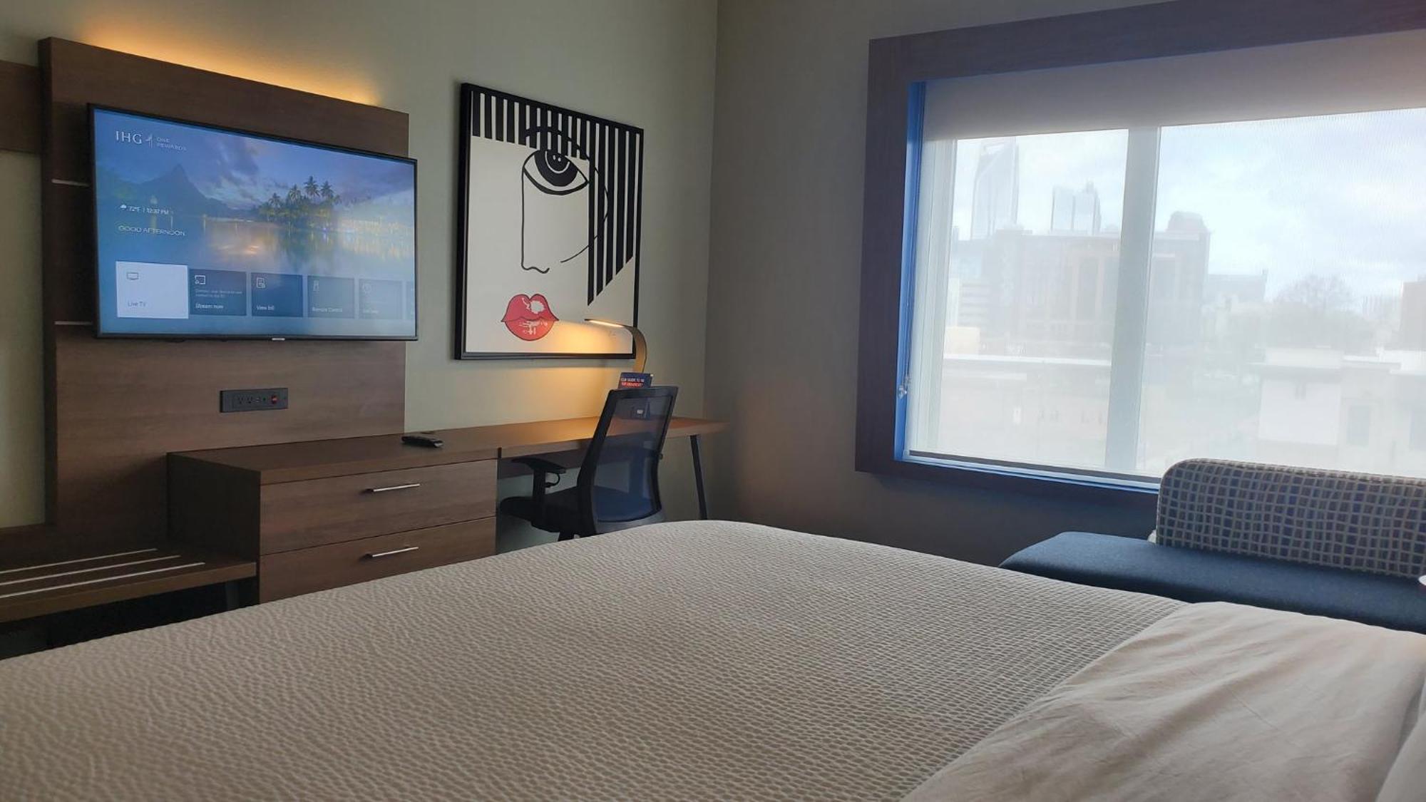 Holiday Inn Express & Suites - Charlotte - South End By Ihg Exteriér fotografie