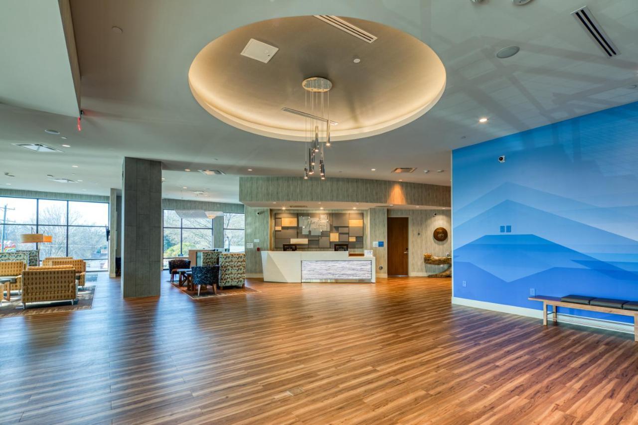 Holiday Inn Express & Suites - Charlotte - South End By Ihg Exteriér fotografie
