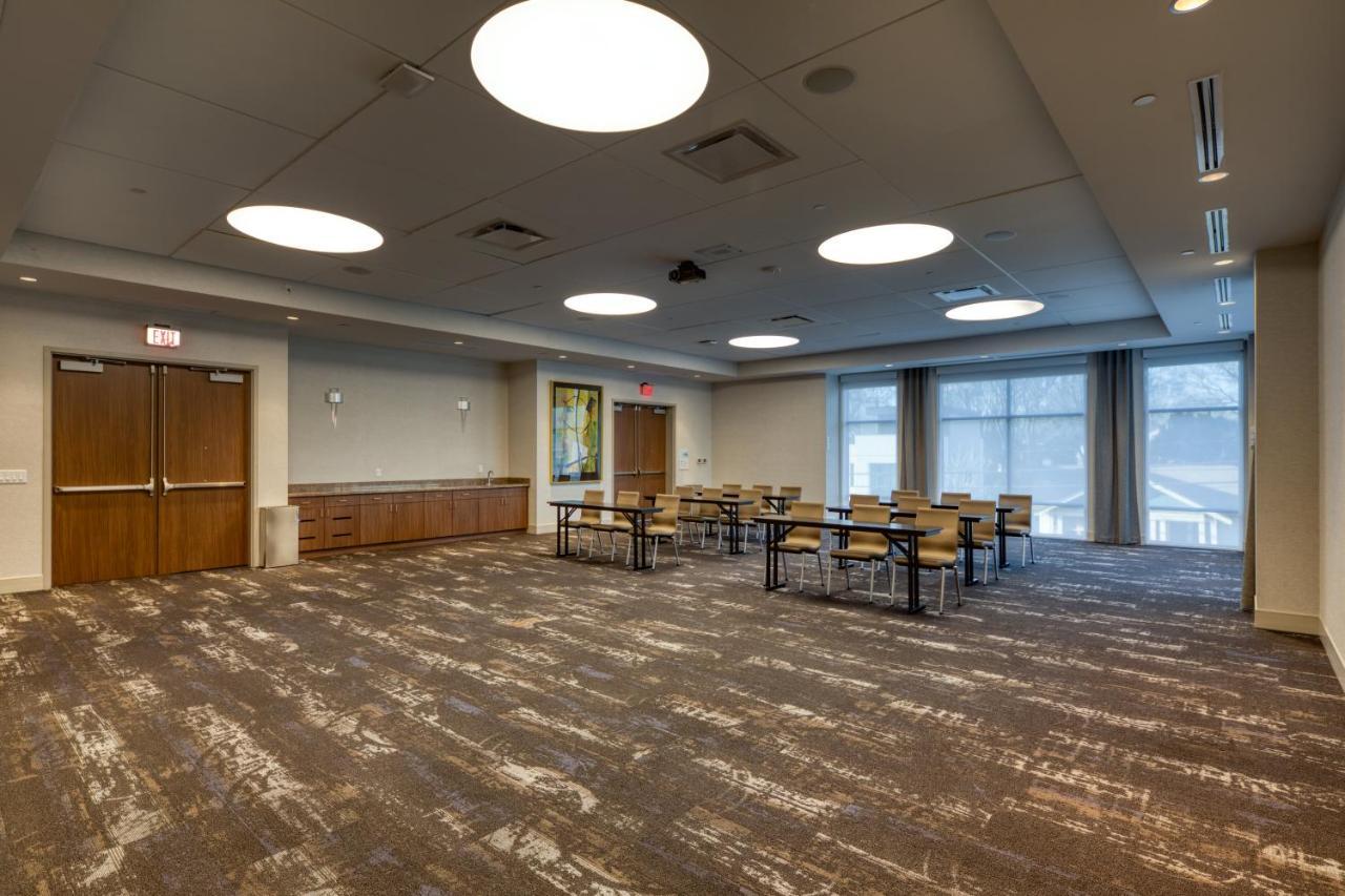 Holiday Inn Express & Suites - Charlotte - South End By Ihg Exteriér fotografie